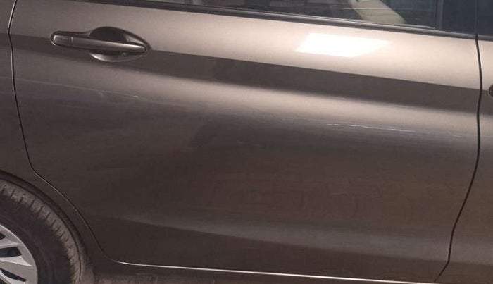 2022 Maruti Ertiga VXI SHVS, Petrol, Manual, 9,884 km, Right rear door - Slightly dented