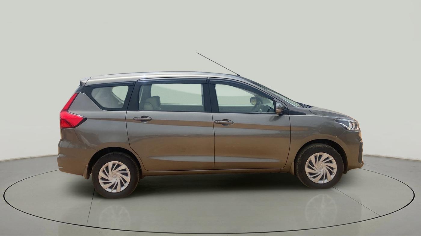 2022 Maruti Ertiga VXI SHVS, Petrol, Manual, 9,884 km, Right Side View