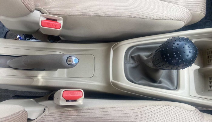 2022 Maruti Ertiga VXI SHVS, Petrol, Manual, 9,884 km, Gear Lever