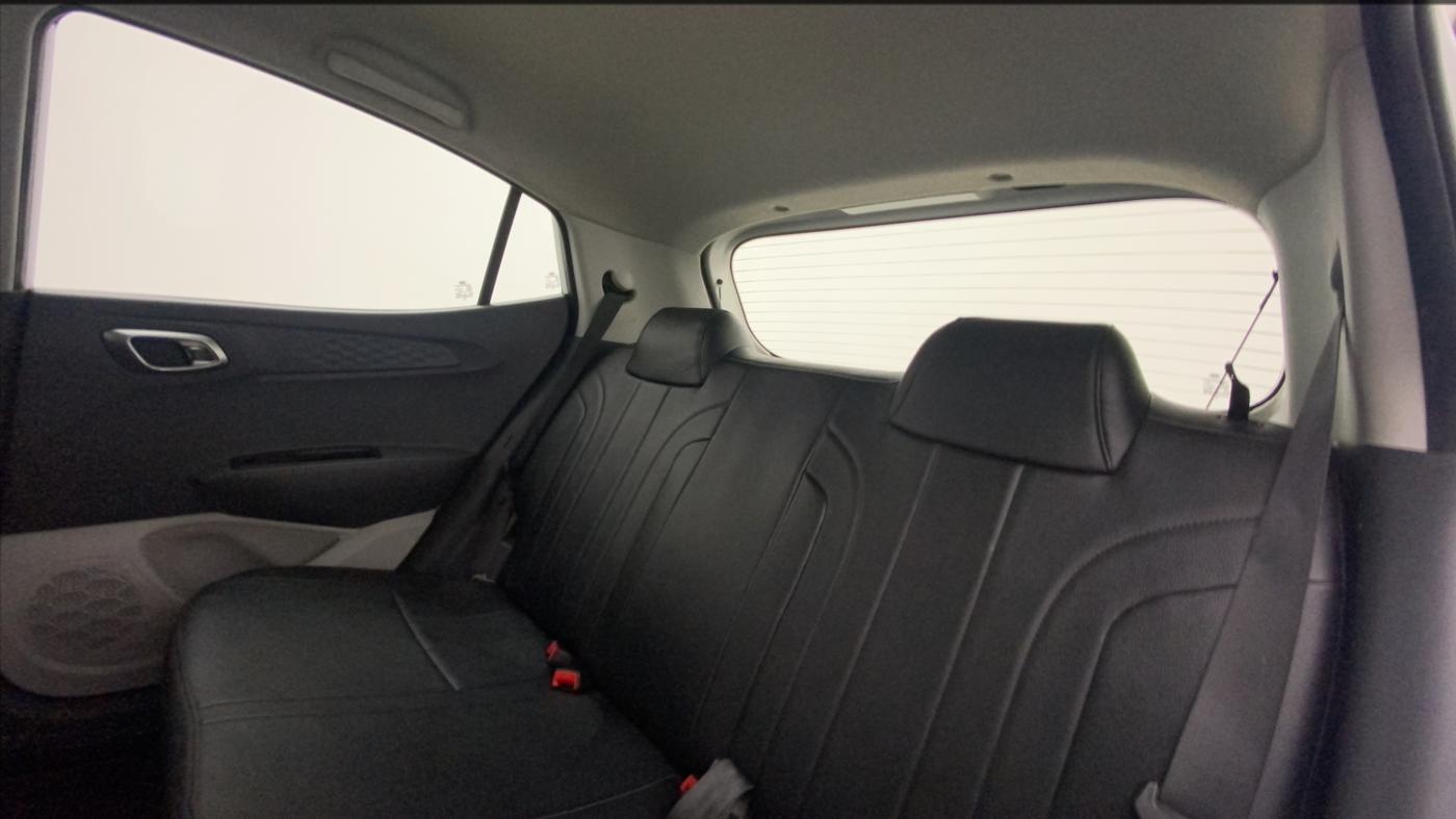 2020 Hyundai GRAND I10 NIOS SPORTZ 1.2 KAPPA VTVT, Petrol, Manual, 26,869 km, Right Side Rear Door Cabin