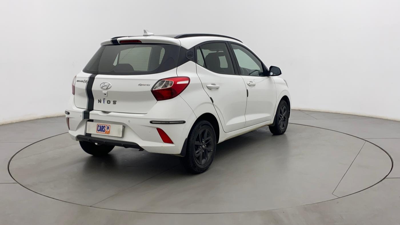 2020 Hyundai GRAND I10 NIOS SPORTZ 1.2 KAPPA VTVT, Petrol, Manual, 26,869 km, Right Back Diagonal