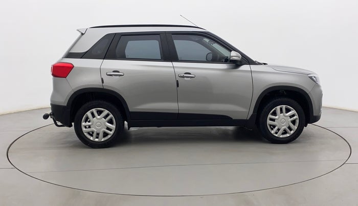 2022 Maruti Vitara Brezza VXI AT SHVS, Petrol, Automatic, 1,040 km, Right Side View