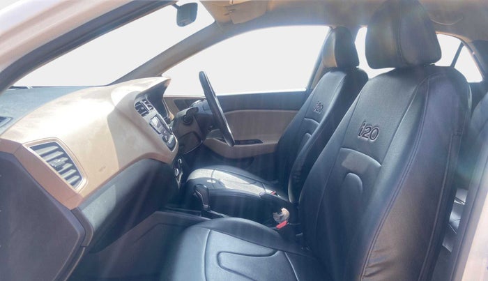 2019 Hyundai Elite i20 SPORTZ PLUS  1.2 CVT, Petrol, Automatic, 38,639 km, Right Side Front Door Cabin