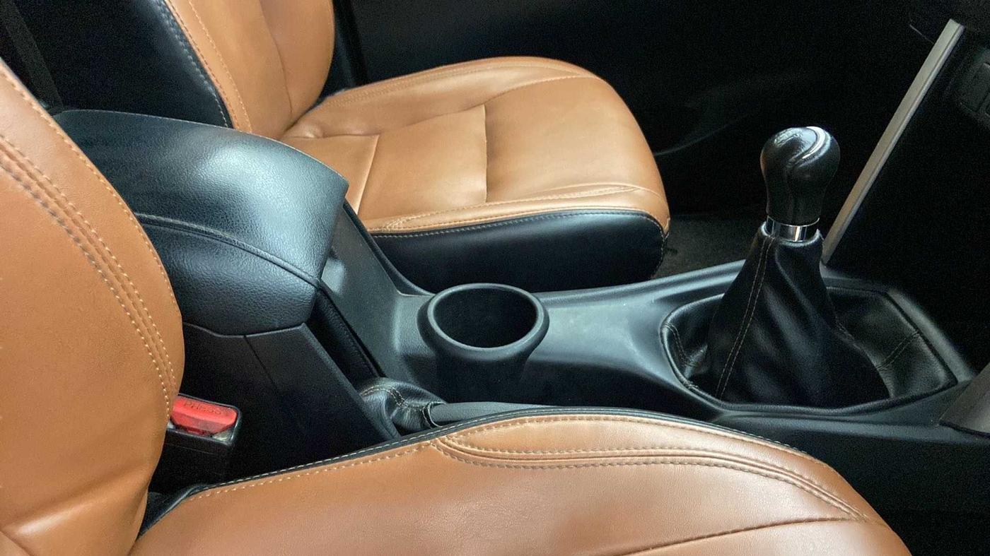 2019 Toyota Innova Crysta 2.4 VX 8 STR, Diesel, Manual, 84,344 km, Gear Lever