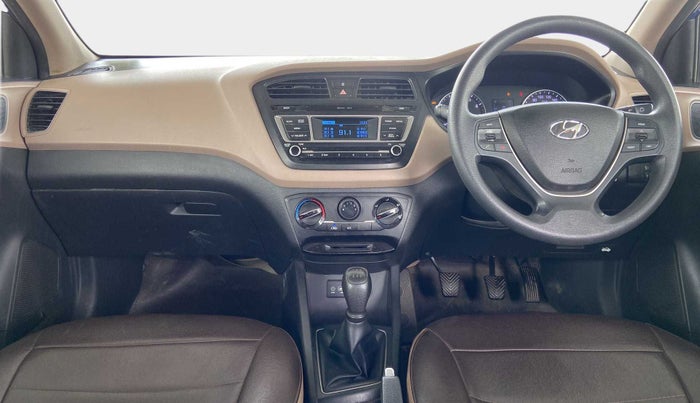 2017 Hyundai Elite i20 MAGNA 1.2, Petrol, Manual, 34,090 km, Dashboard