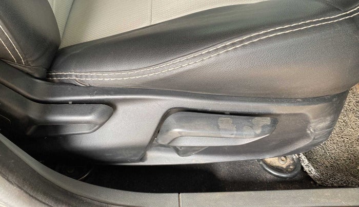 2020 Tata TIGOR XZ PLUS PETROL, Petrol, Manual, 56,023 km, Driver Side Adjustment Panel