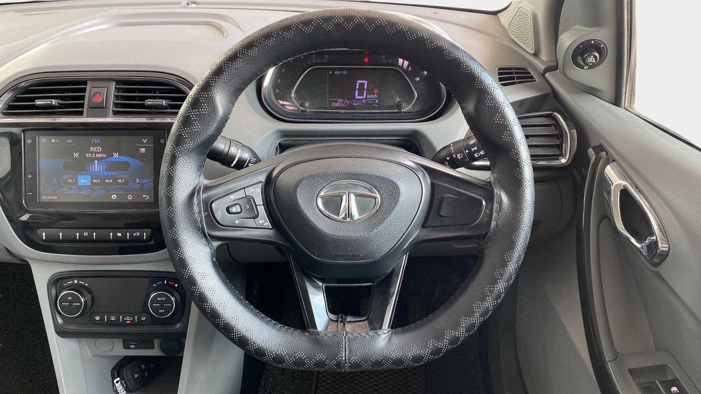 2020 Tata TIGOR XZ PLUS PETROL, Petrol, Manual, 56,023 km, Steering Wheel Close Up
