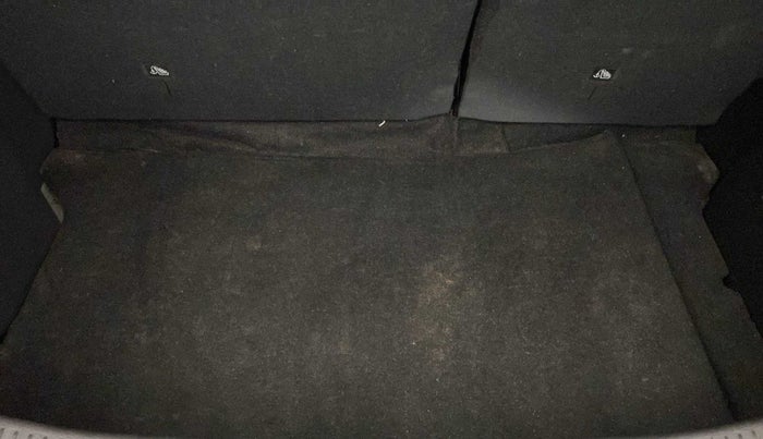 2020 Maruti IGNIS ZETA 1.2, Petrol, Manual, 41,672 km, Boot Inside
