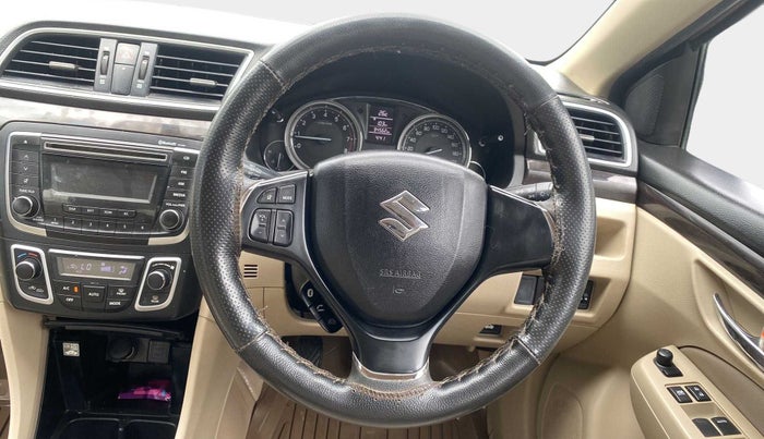 2016 Maruti Ciaz ZXI, Petrol, Manual, 94,552 km, Steering Wheel Close Up