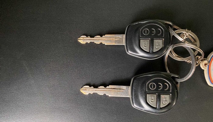 2017 Maruti Baleno DELTA DIESEL 1.3, Diesel, Manual, 51,417 km, Key Close Up