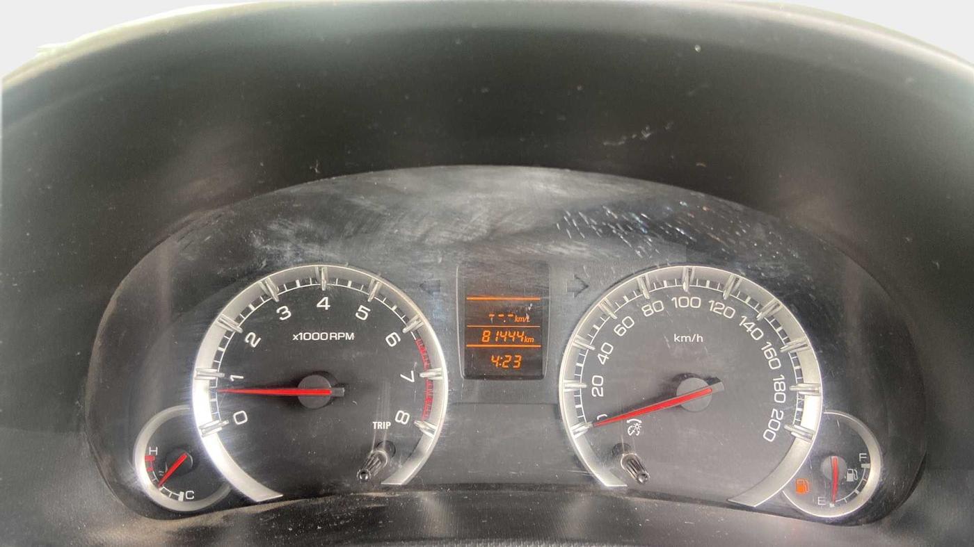 2015 Maruti Swift VXI, Petrol, Manual, 81,420 km, Odometer Image