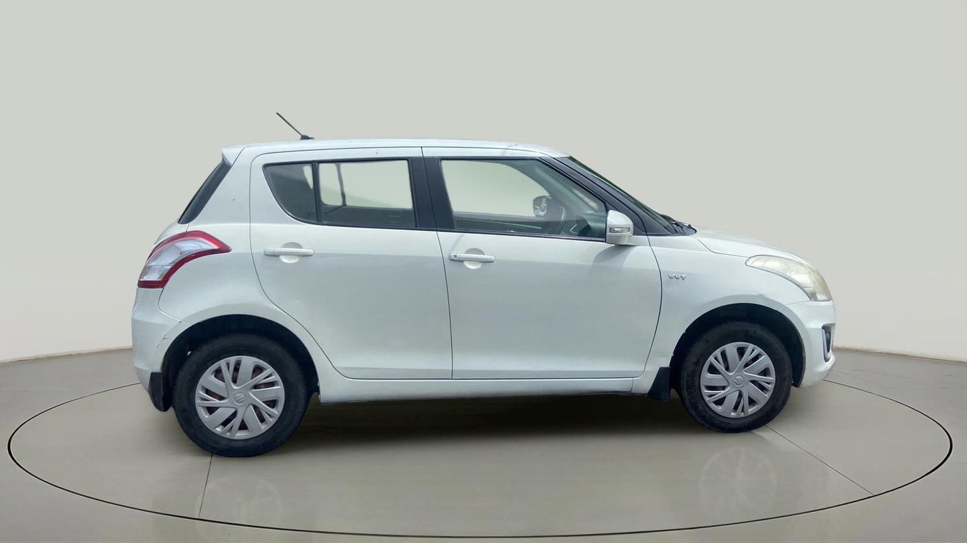 2015 Maruti Swift VXI, Petrol, Manual, 81,420 km, Right Side View