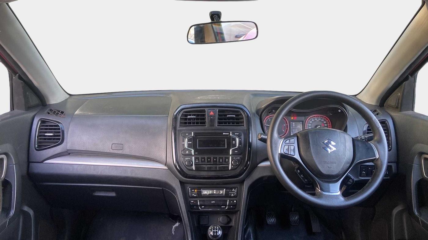 2016 Maruti Vitara Brezza ZDI, Diesel, Manual, 1,10,860 km, Dashboard