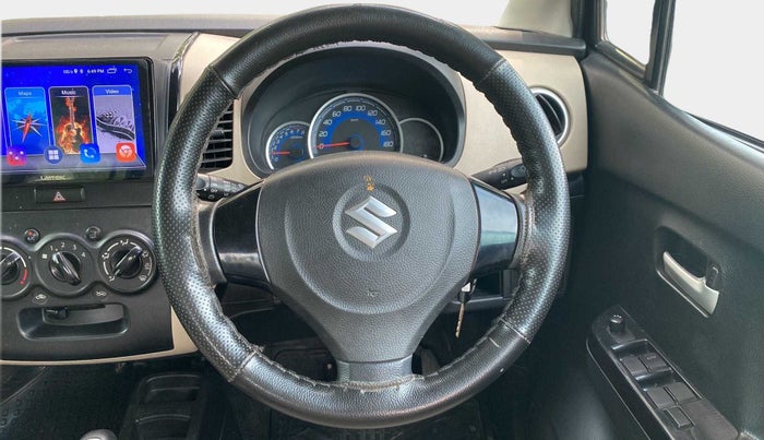 2017 Maruti Wagon R 1.0 VXI AMT, Petrol, Automatic, 60,939 km, Steering Wheel Close Up