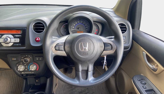 2015 Honda Brio VX MT, Petrol, Manual, 53,377 km, Steering Wheel Close Up