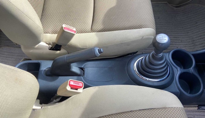 2015 Honda Brio VX MT, Petrol, Manual, 53,377 km, Gear Lever