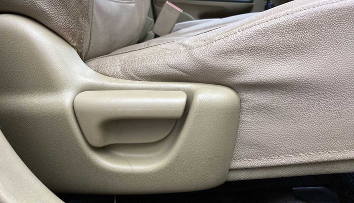 2013 Honda Amaze 1.2L I-VTEC EX, Petrol, Manual, 68,016 km, Driver Side Adjustment Panel