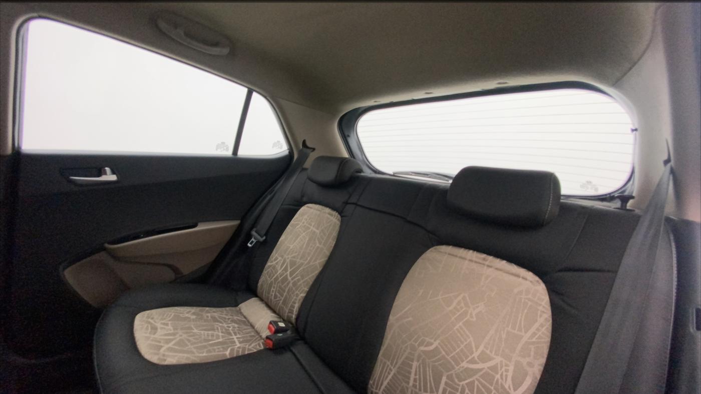2019 Hyundai Grand i10 ASTA 1.2 KAPPA VTVT, Petrol, Manual, 34,321 km, Right Side Rear Door Cabin