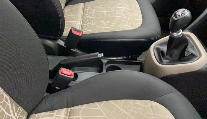 2019 Hyundai Grand i10 ASTA 1.2 KAPPA VTVT, Petrol, Manual, 34,321 km, Gear Lever