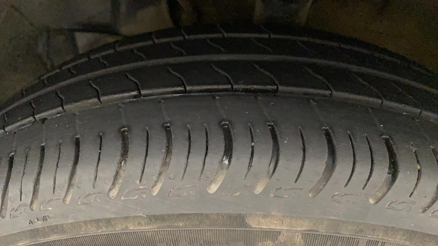 2023 Maruti New Wagon-R ZXI PLUS 1.2 AMT, Petrol, Automatic, 20,634 km, Left Front Tyre Tread