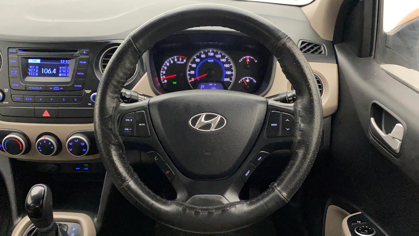 2016 Hyundai Grand i10 ASTA AT 1.2 KAPPA VTVT, Petrol, Automatic, 20,514 km, Steering Wheel Close Up