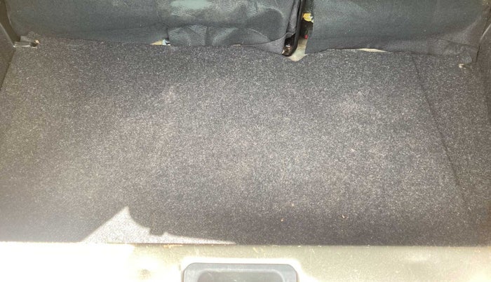 2019 Maruti New Wagon-R VXI 1.2 AMT, Petrol, Automatic, 13,515 km, Boot Inside