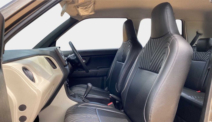 2019 Maruti New Wagon-R VXI 1.2 AMT, Petrol, Automatic, 13,515 km, Right Side Front Door Cabin