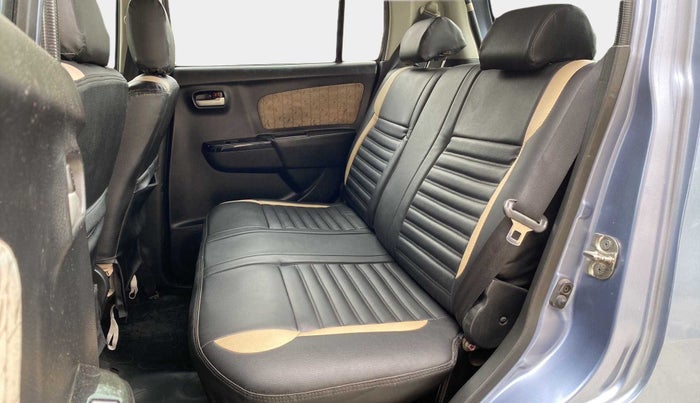 2017 Maruti Wagon R 1.0 VXI, Petrol, Manual, 42,734 km, Right Side Rear Door Cabin
