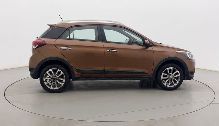 2017 Hyundai i20 Active 1.2 SX, Petrol, Manual, 71,566 km, Right Side View