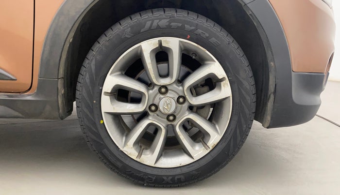2017 Hyundai i20 Active 1.2 SX, Petrol, Manual, 71,566 km, Right Front Wheel