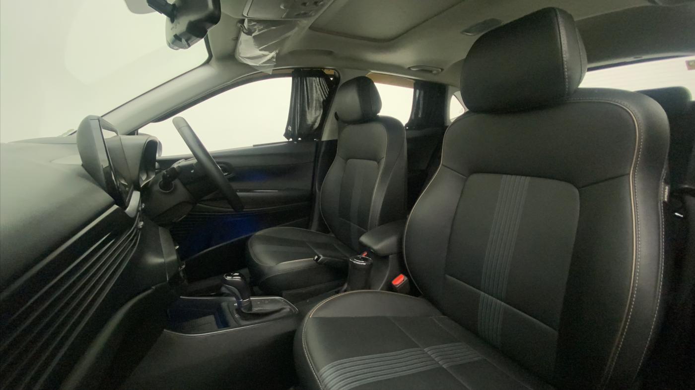 2021 Hyundai NEW I20 ASTA (O) 1.0 TURBO GDI DCT, Petrol, Automatic, 14,008 km, Right Side Front Door Cabin