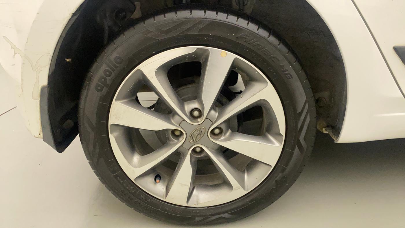 2016 Hyundai Elite i20 ASTA 1.4 CRDI (O), Diesel, Manual, 31,353 km, Right Rear Wheel