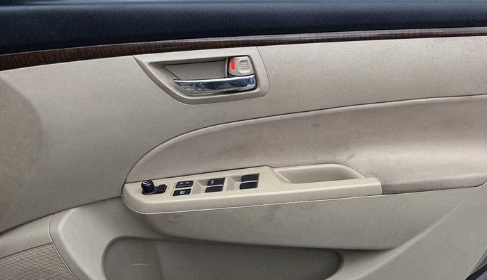 2015 Maruti Swift VXI, Petrol, Manual, 42,213 km, Driver Side Door Panels Control