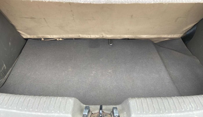 2011 Hyundai i10 SPORTZ 1.2, Petrol, Manual, 89,916 km, Boot Inside