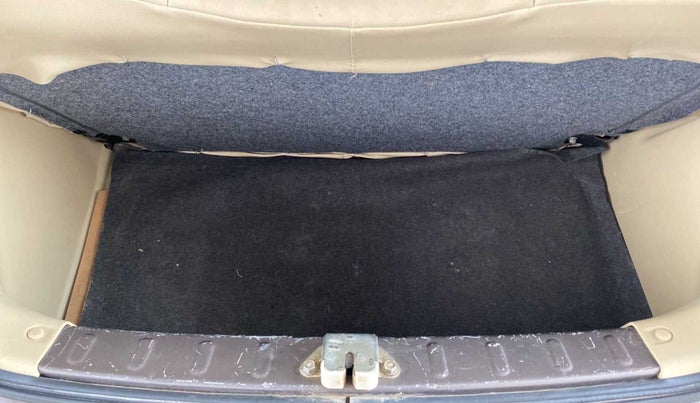 2015 Honda Brio S MT, Petrol, Manual, 99,852 km, Boot Inside