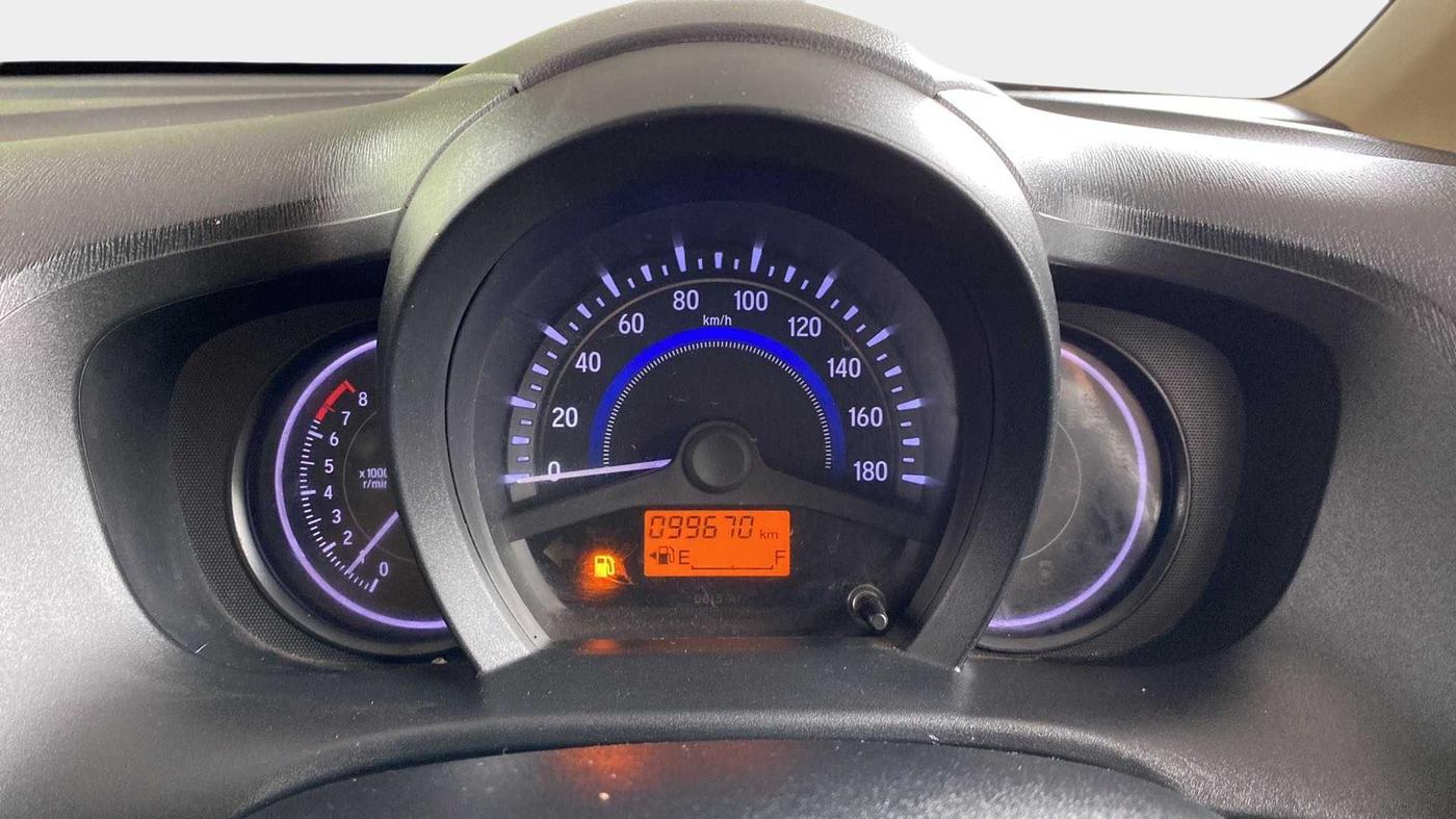 2015 Honda Brio S MT, Petrol, Manual, 99,852 km, Odometer Image