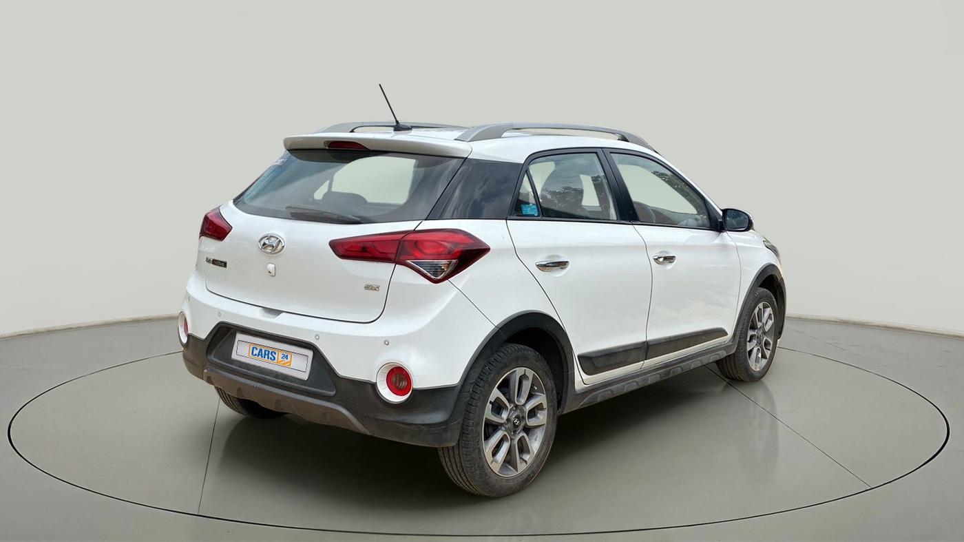 2015 Hyundai i20 Active 1.2 SX, Petrol, Manual, 38,799 km, Right Back Diagonal