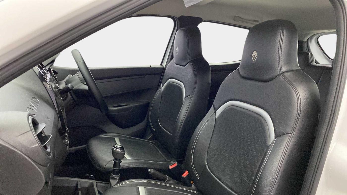 2022 Renault Kwid RXT 1.0, Petrol, Manual, 18,905 km, Right Side Front Door Cabin