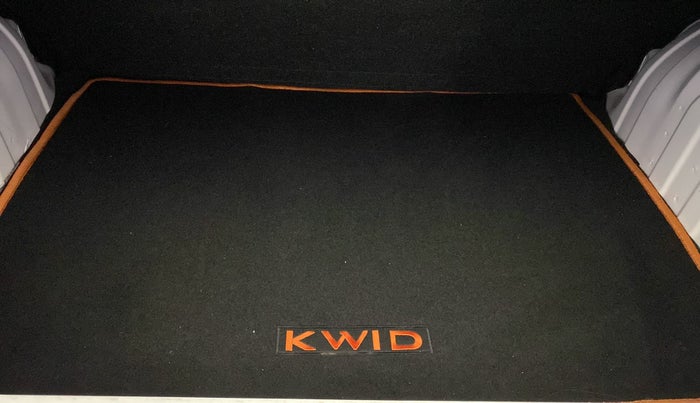 2022 Renault Kwid RXT 1.0, Petrol, Manual, 18,905 km, Boot Inside