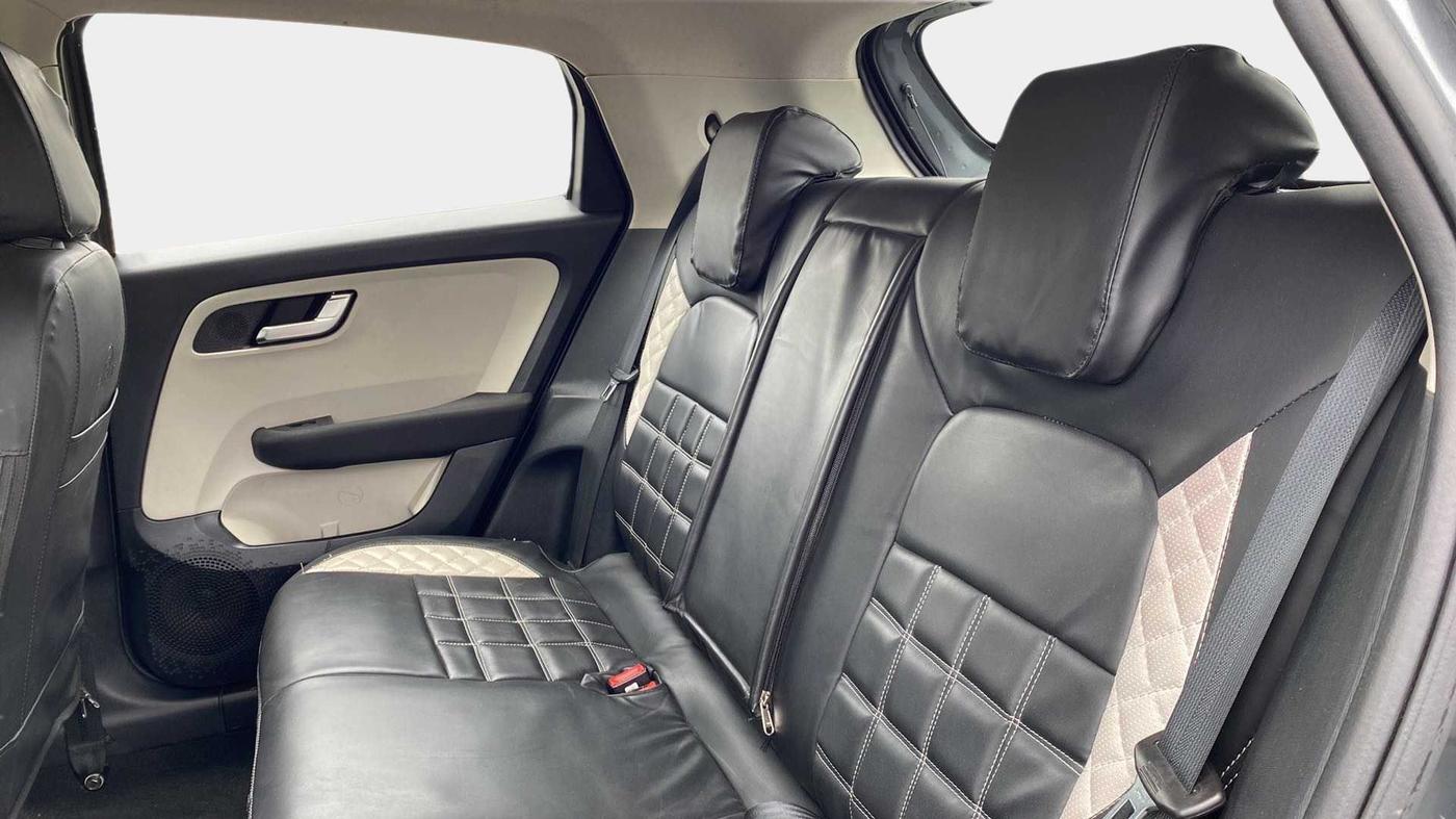 2022 Tata ALTROZ XZ PETROL, Petrol, Manual, 23,458 km, Right Side Rear Door Cabin