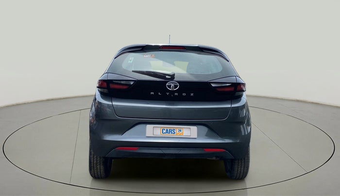 2022 Tata ALTROZ XZ PETROL, Petrol, Manual, 23,458 km, Back/Rear