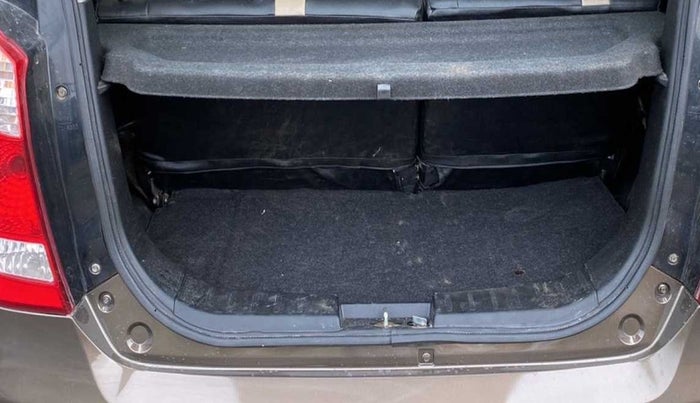 2018 Maruti Wagon R 1.0 VXI, Petrol, Manual, 38,242 km, Boot Inside