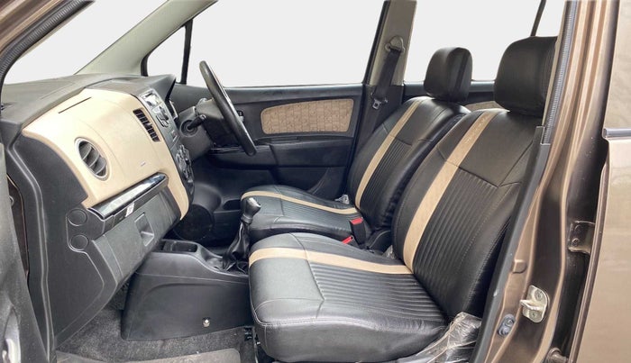 2018 Maruti Wagon R 1.0 VXI, Petrol, Manual, 38,242 km, Right Side Front Door Cabin