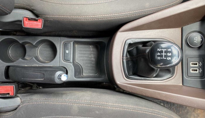 2018 Ford FREESTYLE TITANIUM PLUS 1.2 PETROL, Petrol, Manual, 56,901 km, Gear Lever