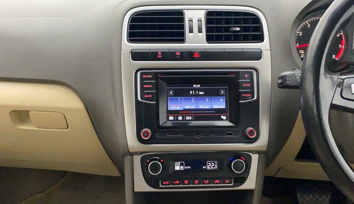 2017 Volkswagen Vento HIGHLINE PETROL AT, Petrol, Automatic, 62,617 km, Air Conditioner