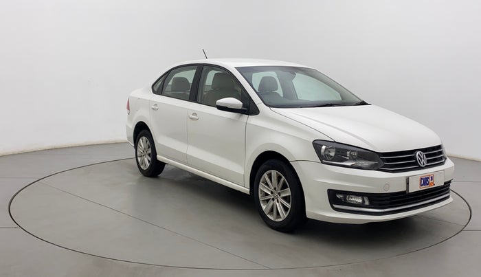 2017 Volkswagen Vento HIGHLINE PETROL AT, Petrol, Automatic, 62,617 km, Right Front Diagonal