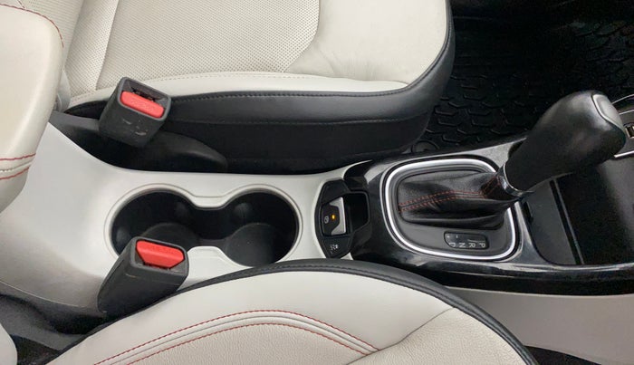 2018 Jeep Compass LIMITED PLUS PETROL AT, Petrol, Automatic, 58,050 km, Gear Lever
