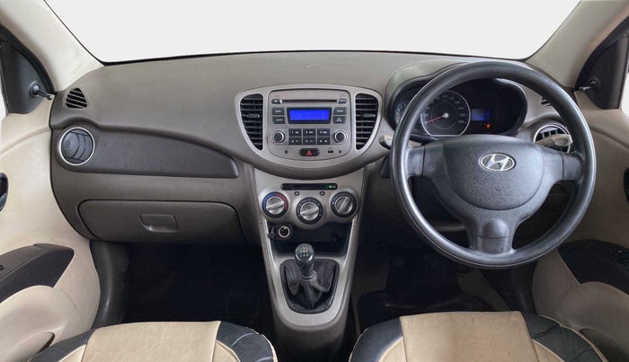 2015 Hyundai i10 MAGNA 1.1, CNG, Manual, 1,15,434 km, Dashboard