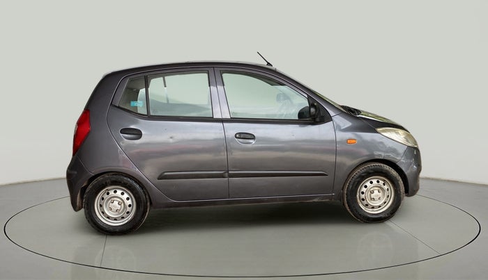 2015 Hyundai i10 MAGNA 1.1, CNG, Manual, 1,15,434 km, Right Side View