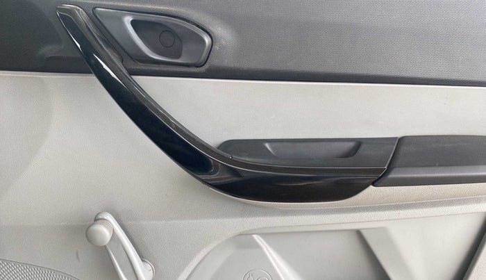 2020 Tata Tiago XE PETROL, Petrol, Manual, 57,810 km, Driver Side Door Panels Control